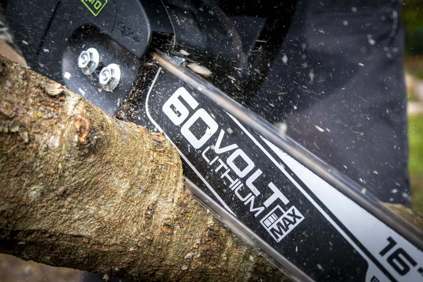 Best Greenworks Chainsaw Review For 2022